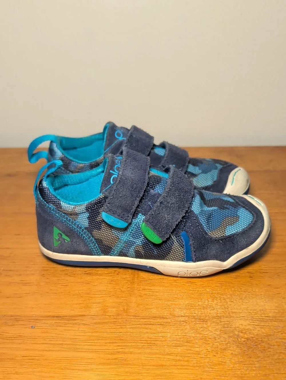 PLAE Kids TY Sneaker Shoes Blue Green Camo Hook & Loop Toddler Boys Size 9.5
